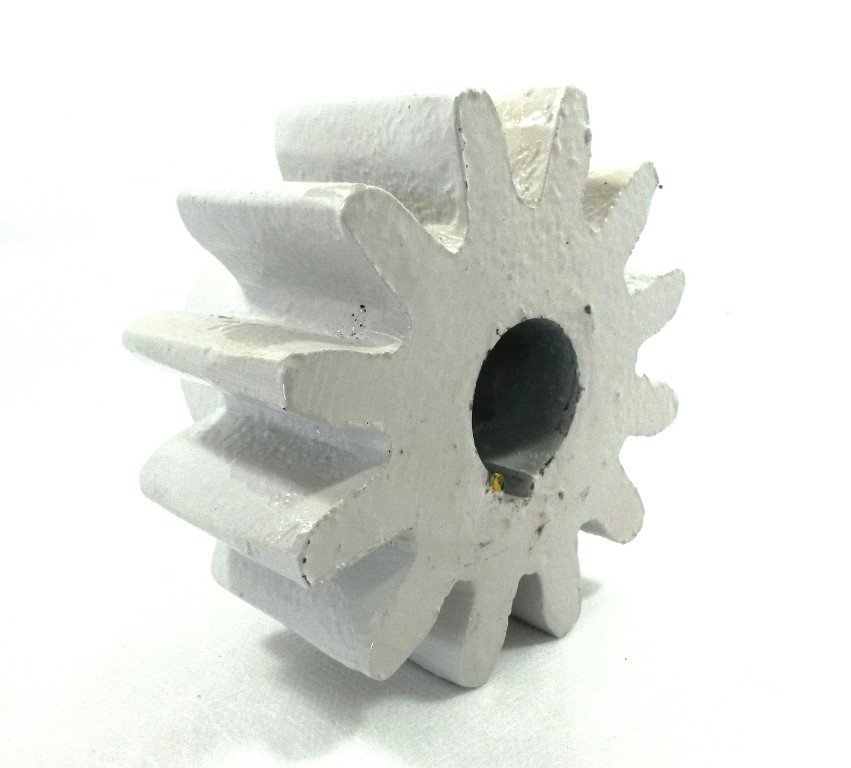 Z2883 - ENGRENAGEM Z11 ESQUERDO FERRO FUNDIDO - PLANTADEIRA